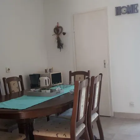 Διαμέρισμα Apartman 
